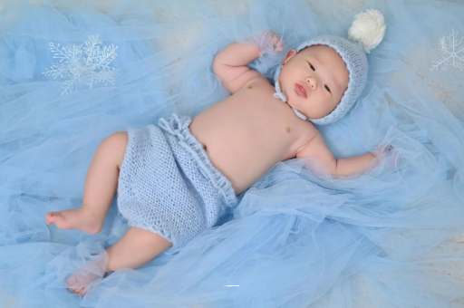 河池两个月的宝宝